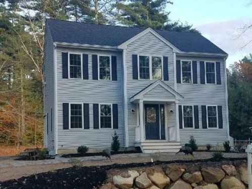 36 Wareham Rd, Plymouth MA  02360-3237 exterior