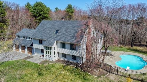 6 Heather Hill Rd, Acton, MA 01720-2750
