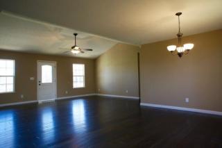 715 Poplar St, Monterey TN  38574-3281 exterior