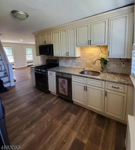 28 Minker Pl, Belleville NJ  07109-1733 exterior