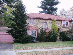 106 Dexter Rd, Newton, MA 02460-2409