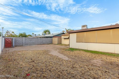 6738 33rd Ave, Phoenix AZ 85041-7416 exterior