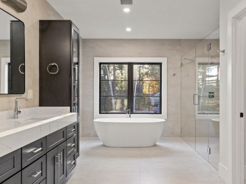 1056 Greendale Ave, Needham MA 02492-4726 exterior