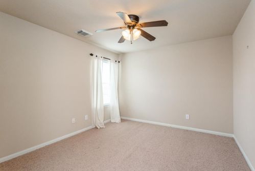 6311 Carnaby Ln, Richmond TX 77471-4588 exterior