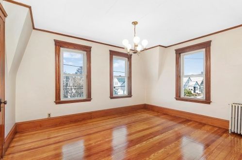 25 Edith St, Everett MA 02149-1718 exterior