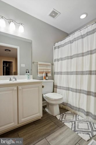 1504 Beacon Hill Dr, Erial NJ  08081-1168 exterior