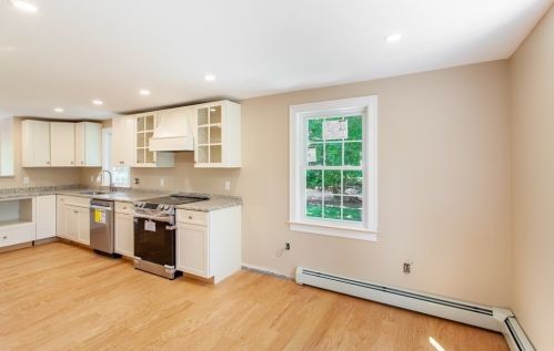 3 Winter St, Acton MA  01720-2136 exterior