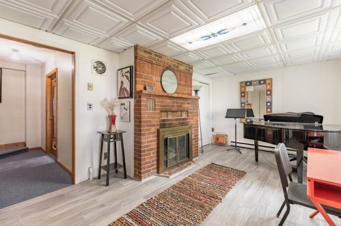 51 Rdg St, Arlington MA 02474-1706 exterior