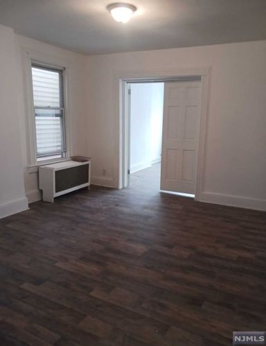 144 Johnston Ave, Kearny NJ 07032-2326 exterior