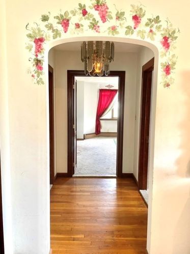 249 Griffin St, Fall River MA 02724-2735 exterior