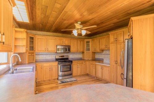 277 Baldwinville Rd, Templeton, MA 01468-1443