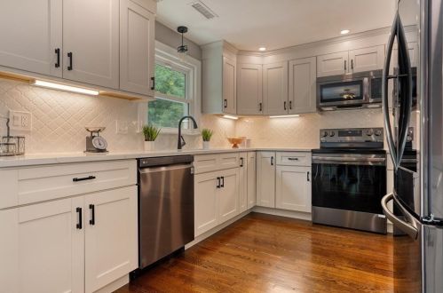 14 Harvard Ave, Burlington MA  01803-1336 exterior