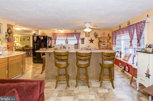 420 Pennsylvania Ave, West Deptford NJ 08063-1223 exterior