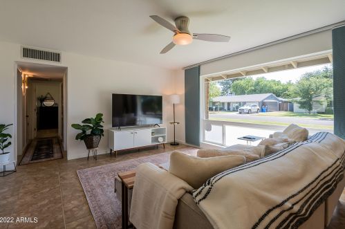 7708 17th Dr, Phoenix AZ  85021-7016 exterior