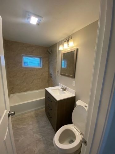 21 Sigel St, Worcester MA 01610-1824 exterior