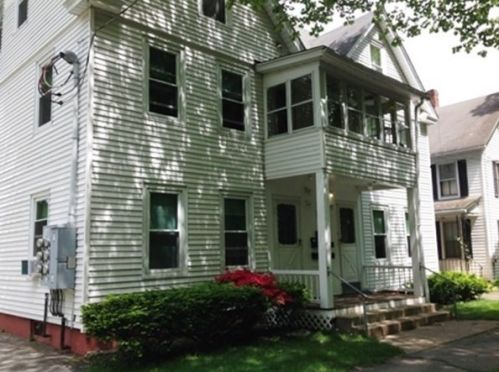 25 Leonard Ave, Montgomery, MA 01085-4221