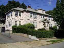 35 Noble St, Newton, MA 02465-1015