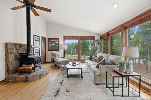 31985 Griffin Dr, Conifer CO  80433-9515 exterior