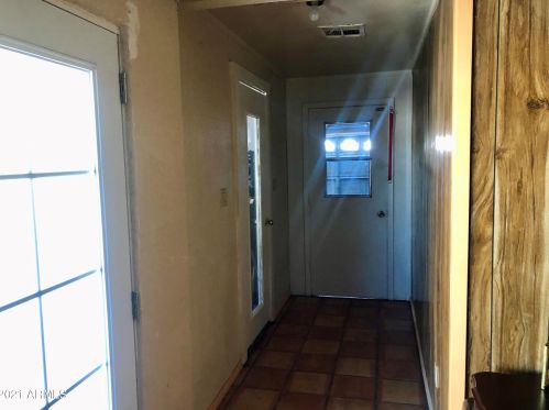 1620 65 Dr, Phoenix AZ 85043-5706 exterior