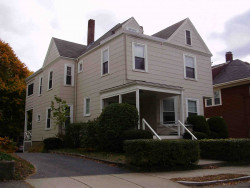 96 Floral St, Newton, MA 02461-1523