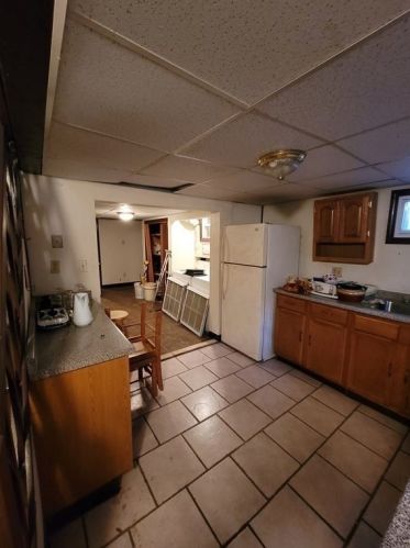 44 Bigelow St, Fall River MA 02720-5408 exterior