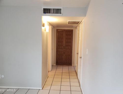 6708 Catalina Dr, Phoenix AZ 85018-7214 exterior