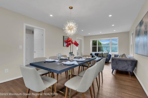 36 Drexel Dr, Jackson Twp NJ  08527-2328 exterior