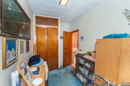 237 Stephens St, Belleville NJ 07109-3140 exterior