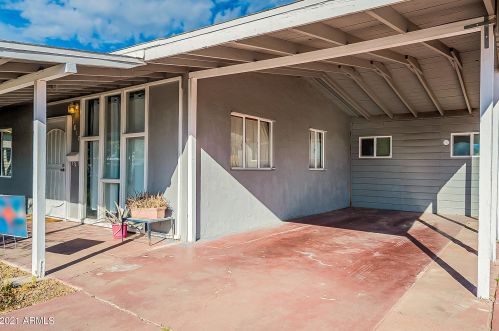 1817 38 Dr, Phoenix AZ 85053-5407 exterior