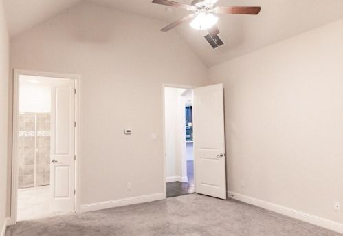 7959 Southfork Bnd, Irving TX 75063-4527 exterior