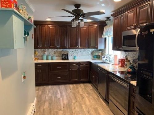 19 Hopkins Rd, Plymouth, MA 02360-3546