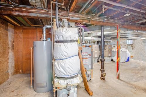 59 Pearl St, Everett MA 02149-1105 exterior