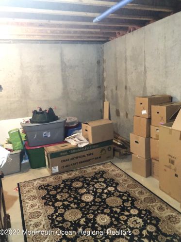 353 Brookfield Dr, Jackson Twp NJ  08527-3875 exterior