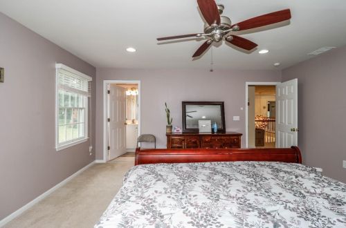 10 Summerhill Ct, Columbus NJ  08022-1970 exterior