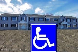 983 Ash St, Scranton PA  18507-1220 exterior