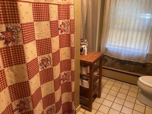 14 Main St, Sutton MA 01590-1615 exterior