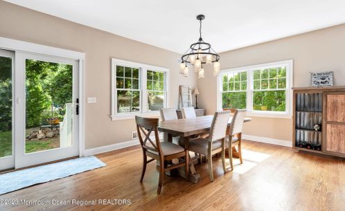 210 White Rd, Little Silver NJ 07739-1137 exterior