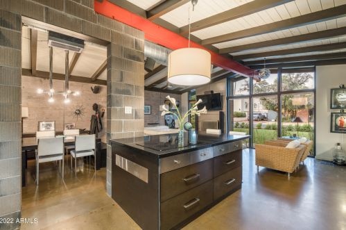 4028 45th St, Phoenix AZ 85044-6060 exterior