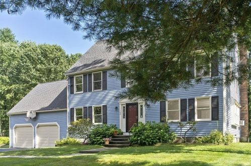 168 Woodland Rd, Southborough, MA 01772-2035