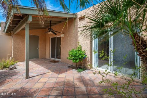 1173 Beryl Ave, Phoenix AZ 85021-2480 exterior