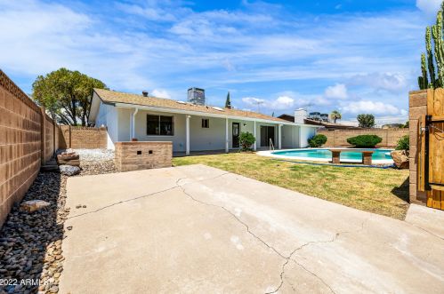 3309 Cholla St, Phoenix AZ 85029-3817 exterior