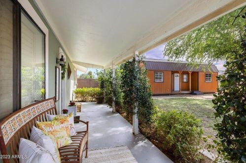 18819 30th St, Phoenix AZ  85050-3411 exterior