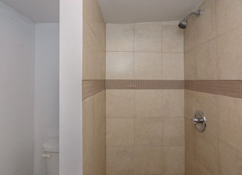 3 Mt Vernon St, Lawrence MA 01843-3206 exterior