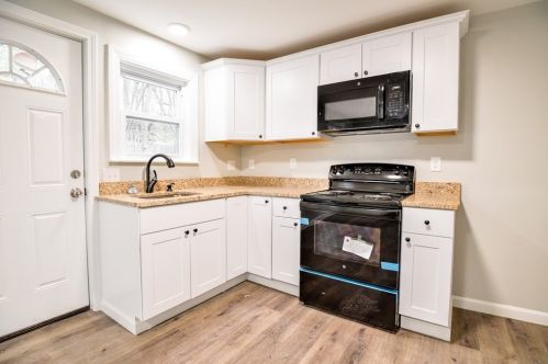 64 Reed St, Worcester MA 01602-4308 exterior