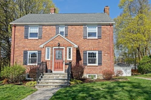 24 Brantwood Rd, Worcester, MA 01602-1706