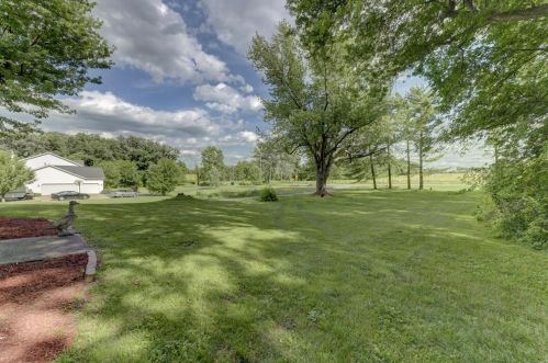 6012 109th Ave, Crown Point IN  46307-3613 exterior