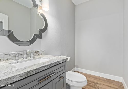 21844 40th Pl, Phoenix AZ  85050-7225 exterior