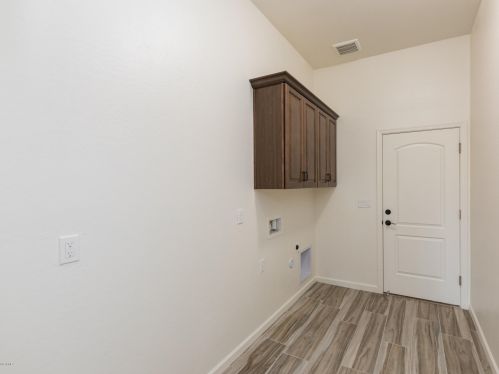 40532 3rd Ave, Phoenix AZ 85086-7203 exterior