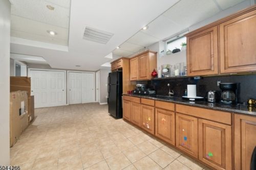 67 Passaic Ave, Belleville NJ 07109-1819 exterior