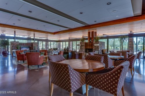 22110 36th St, Phoenix AZ  85050-7392 exterior